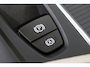 Volvo V60 2.0 T5 Momentum | Panoramadak | Harman Kardon | Navigatie | Leder | Adaptieve cruise | AppleCarplay AndroidAuto | 19"Lichtmetaal |