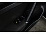 Volkswagen Golf 1.0 TSI Connected Series Automaat, Navigatie, Airco