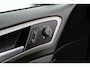 Volkswagen Golf 1.0 TSI Connected Series Automaat, Navigatie, Airco