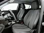 Peugeot e-2008 SUV EV Allure Pack 50 kWh 136pk | Accu 91% | Navigatie | Achteruitrijcamera | 3D Cockpit | Climate Control | Cruise Control | Parkeersensoren | Stoelverwarming | Keyless start | Bluetooth | Apple CarPlay / Android Auto | DAB+ radio | Elektrisch inklapbare spiegels | Donker getint glas | 17" lichtmetalen velgen |