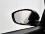 Peugeot e-2008 SUV EV Allure Pack 50 kWh 136pk | Accu 91% | Navigatie | Achteruitrijcamera | 3D Cockpit | Climate Control | Cruise Control | Parkeersensoren | Stoelverwarming | Keyless start | Bluetooth | Apple CarPlay / Android Auto | DAB+ radio | Elektrisch inklapbare spiegels | Donker getint glas | 17" lichtmetalen velgen |