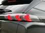 Peugeot e-2008 SUV EV Allure Pack 50 kWh 136pk | Accu 91% | Navigatie | Achteruitrijcamera | 3D Cockpit | Climate Control | Cruise Control | Parkeersensoren | Stoelverwarming | Keyless start | Bluetooth | Apple CarPlay / Android Auto | DAB+ radio | Elektrisch inklapbare spiegels | Donker getint glas | 17" lichtmetalen velgen |