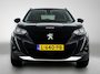 Peugeot e-2008 SUV EV Allure Pack 50 kWh 136pk | Accu 91% | Navigatie | Achteruitrijcamera | 3D Cockpit | Climate Control | Cruise Control | Parkeersensoren | Stoelverwarming | Keyless start | Bluetooth | Apple CarPlay / Android Auto | DAB+ radio | Elektrisch inklapbare spiegels | Donker getint glas | 17" lichtmetalen velgen |
