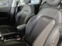 Fiat 500X 1.0 GSE Lounge 120 PK | Keyless Entry | Parkeersensoren | DAB | Navigatie via Apple Carplay of Android Auto | Climate Control | Erg leuke auto met hoge instap !!