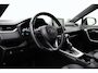 Toyota RAV4 2.5 Hybrid 2WD Bi-Tone | Panoramadak | Trekhaak | Leder | JBL | Navigatie | Stoelverwarming | Parkeersensoren voor/achter | Camera | BearLock | Apple Carplay / Android Auto | 18 inch
