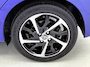 Toyota Yaris 1.5 Hybrid Executive | Dealer Onderhouden | Panoramadak | Navigatie | Climate Control | Cruise Control | Half lederen bekleding | Armsteun | Buitenspiegels elektrisch inklap/verstelbaar | Keyless Entry/Start |