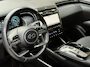 Hyundai Tucson 1.6 T-GDI 265pk PHEV Premium 4WD | Leder | 360 camera | Navigatie | Adaptieve cruise | Lane assist | 19 inch velgen | Keyless | LED | DAB | Stoelverwarming voor&achter | Stoelventilatie | Stuurverwarming | Memory | Elektrische achterklep | Krell audio | Volledig dealeronderhouden | Fabrieksgarantie