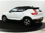 Volvo XC40 2.0 T4 AWD R-Design | Panoramadak | Leder | Trekhaak | Cruise control | Climate control | Navigatie | Bluetooth | NAP 181.538km.