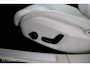 Volvo V60 2.0 T6 Plug-in hybrid AWD Plus Bright | Panoramadak | SOH 96,8% | Adaptieve Cruise | BLISS | Verwarmbare Voorstoelen & Stuurwiel | Verwarmbare Achterbank | 19" Velgen | Stoelventilatie