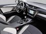 Toyota Avensis Touring Sports 1.8 VVT-i Aspiration | Clima | Cruise | Multimedia/Navi | Stoelverwarming | PDC + Camera | Trekhaak |