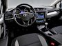 Toyota Avensis Touring Sports 1.8 VVT-i Aspiration | Clima | Cruise | Multimedia/Navi | Stoelverwarming | PDC + Camera | Trekhaak |