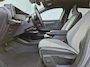 Renault Megane E-Tech comfort range techno 60 kWh / SOH 93% / Dealer onderhouden / CCS snellader / Stuur- & Stoelverwarming / warmtepomp / Apple Carplay Android Auto / Adaptief cruise control / Achteruitrijcamera / Draadloze telefoon lader /