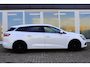 Renault Megane Estate 1.3 TCe Bose, Cruise Control, Camera, Trekhaak, Airco, Prijs Is Rijklaar Inclusief 6 Maanden Garantie