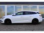Renault Megane Estate 1.3 TCe Bose, Cruise Control, Camera, Trekhaak, Airco, Prijs Is Rijklaar Inclusief 6 Maanden Garantie
