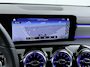 Mercedes-Benz 200-Serie CLA250e AMG Plugin Hybride 250e AMG // SoH 92,2% // Keyless Entry // Sfeerverlichting // Camera // 19" AMG Velgen // Apple Carplay // Android Auto // Privacy Glas