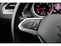 Volkswagen Tiguan 1.5 TSI 150pk DSG Elegance | Trekhaak | Adaptieve Cruise Control