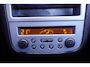 Opel Corsa 1.2-16V Essentia Clima Radio 15"LMV Elek. Centr. Deurvergrendeling APK 28-01-2027