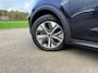 Kia Niro EV E-Niro ExecutiveLine 64 kWh Automaat / SOH 98% / JBL / Leder / Camera / CarPlay-Android Auto / Stuur-/Stoelverwarming / ACC /