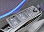 Toyota C-HR / C-HR+ 1.8 Hybrid Bi-Tone Plus | JBL, Dodehoekherkenning, Parkeersensoren, Stoel + Stuurverwarming, LED Pakket