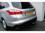 Ford Focus Wagon 1.6 EcoBoost Trend / Airco/ Parkeersensoren/ Stoelverwarming/ Trekhaak