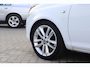 Opel Corsa 1.4-16V Color Edition | Airconditioning | Cruise control | lichtmetalen velgen 17" | Trekhaak