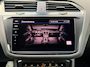 Volkswagen Tiguan 1.4 TSI eHybrid R-Line Business+ Platinum | PANO | TREKHAAK ELEK. | 1E EIG | DEALER | ACC | KEYLESS