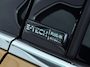 Renault Captur 1.6 E-Tech Plug-in Hybrid 160 Intens | 92,5% SOH | Trekhaak | Navigatie | Achteruitrijcamera | Climate Control | Apple Carplay & Android Auto