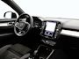 Volvo XC40 2.0 B4 Plus Dark Automaat / Panoramadak / Trekhaak / Nubuck-Microtech bekleding / All-seasonbanden
