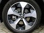 Volvo XC40 2.0 B4 Plus Dark Automaat / Panoramadak / Trekhaak / Nubuck-Microtech bekleding / All-seasonbanden