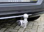 Volvo XC40 2.0 B4 Plus Dark Automaat / Panoramadak / Trekhaak / Nubuck-Microtech bekleding / All-seasonbanden