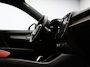 Volvo XC40 2.0 T4 190PK Inscription / Panorama Dak / Leder / Elektr. Verstelb. Stoelen / Trekhaak / Extra Getint Glas / Keyless / Camera /