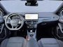 Ford Focus Wagon 1.0 EcoBoost Hybrid ST Line Adaptive Cruise Control | Camera | Sensoren Rondom | Navigatie | CarPlay | WinterPack (Stoel-, Voorruit- & Stuurverwarming) | Allseasonbanden |