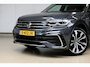 Volkswagen Tiguan 1.5 TSI 150 PK R-Line Business+ | IQ. Light | Trekhaak | Camera | 100% (Dealer) onderhouden label