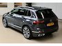 Volkswagen Tiguan 1.5 TSI 150 PK R-Line Business+ | IQ. Light | Trekhaak | Camera | 100% (Dealer) onderhouden label