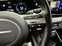 Hyundai Kona 1.6 GDI HEV Premium Sky | Schuif/Kanteldak | Bose Audio | Adaptieve Cruise Control | Stoelverwarming | Leder | Elektr. Achterklep |