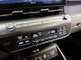 Hyundai Kona 1.6 GDI HEV Premium Sky | Schuif/Kanteldak | Bose Audio | Adaptieve Cruise Control | Stoelverwarming | Leder | Elektr. Achterklep |