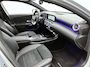 Mercedes-Benz A-klasse 250 e Star Edition AMG Line Plus | Panoramadak | 360° camera | Trekhaak | HUD | Elektrische Stoelen | Inclusief 24 maanden MB Certified garantie voor Europa.