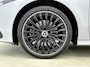 Mercedes-Benz A-klasse 250 e Star Edition AMG Line Plus | Panoramadak | 360° camera | Trekhaak | HUD | Elektrische Stoelen | Inclusief 24 maanden MB Certified garantie voor Europa.