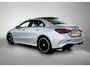 Mercedes-Benz A-klasse 250 e Star Edition AMG Line Plus | Panoramadak | 360° camera | Trekhaak | HUD | Elektrische Stoelen | Inclusief 24 maanden MB Certified garantie voor Europa.
