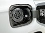 Mercedes-Benz A-klasse 250 e Star Edition AMG Line Plus | Panoramadak | 360° camera | Trekhaak | HUD | Elektrische Stoelen | Inclusief 24 maanden MB Certified garantie voor Europa.