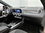 Mercedes-Benz GLA 180 Business Solution AMG | Panoramadak | Achteruitrijcamera | Elektrische Stoelen | Sfeerverlichting | Inclusief 24 maanden MB Certified garantie voor Europa.