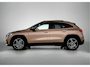 Mercedes-Benz GLA 180 Business Solution AMG | Panoramadak | Achteruitrijcamera | Elektrische Stoelen | Sfeerverlichting | Inclusief 24 maanden MB Certified garantie voor Europa.