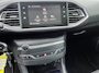 Peugeot 308 SW 1.2 PureTech Blue Lease Executive Trekhaak