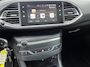 Peugeot 308 SW 1.2 PureTech Blue Lease Executive Trekhaak