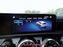 Mercedes-Benz A-klasse 200 AMG / PANODAK / SFEERVERLICHTING / CAMERA / CRUISE / NAVI