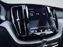 Volvo XC60 2.0 T8 Twin Engine AWD R-Design | Pano | Elec Trekhaak | Camera |