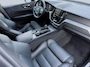 Volvo XC60 2.0 T8 Twin Engine AWD R-Design | Pano | Elec Trekhaak | Camera |