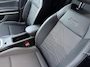 Jeep Avenger 1.2 e-Hybrid Black Edition Automaat / Adaptieve CC / Navigatie / Stoelverwarming / Apple CarPlay / Android Auto / Draadloos laden / 18" LM wielen /