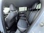 Jeep Avenger 1.2 e-Hybrid Black Edition Automaat / Adaptieve CC / Navigatie / Stoelverwarming / Apple CarPlay / Android Auto / Draadloos laden / 18" LM wielen /