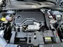 Jeep Avenger 1.2 e-Hybrid Black Edition Automaat / Adaptieve CC / Navigatie / Stoelverwarming / Apple CarPlay / Android Auto / Draadloos laden / 18" LM wielen /